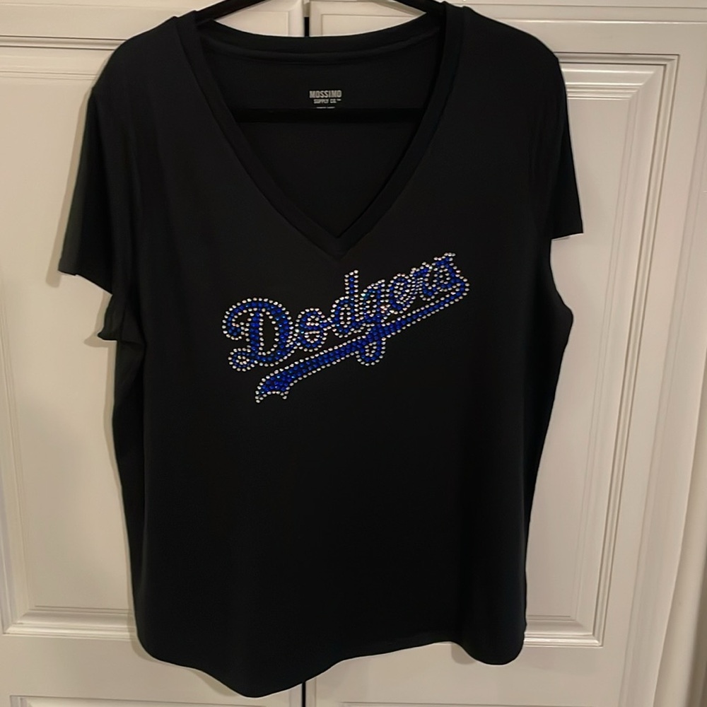 Dodgers vneck women’s bling tee new XXL